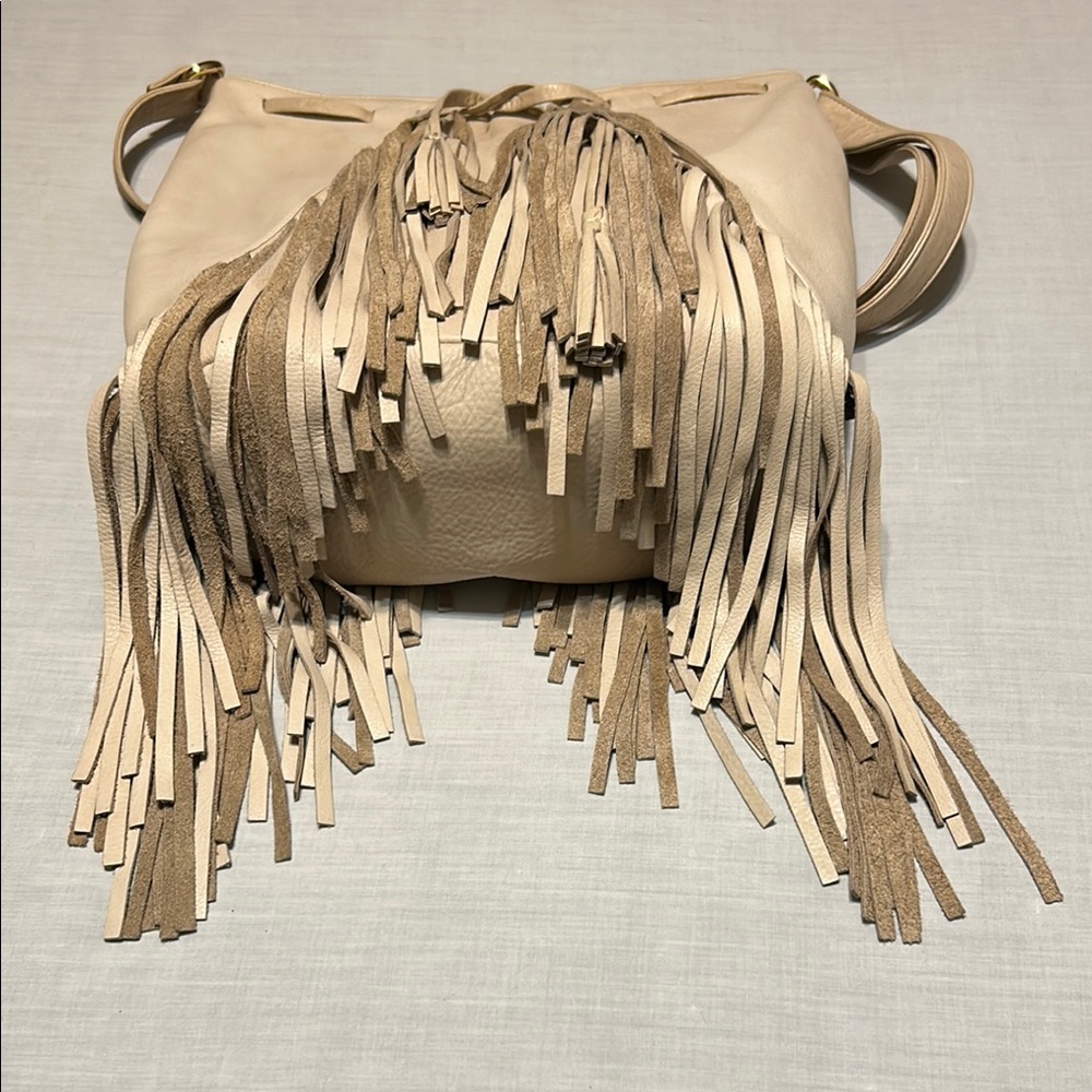 Below the Belt Fringe Cream Leather Bag - Picture 3 of 13